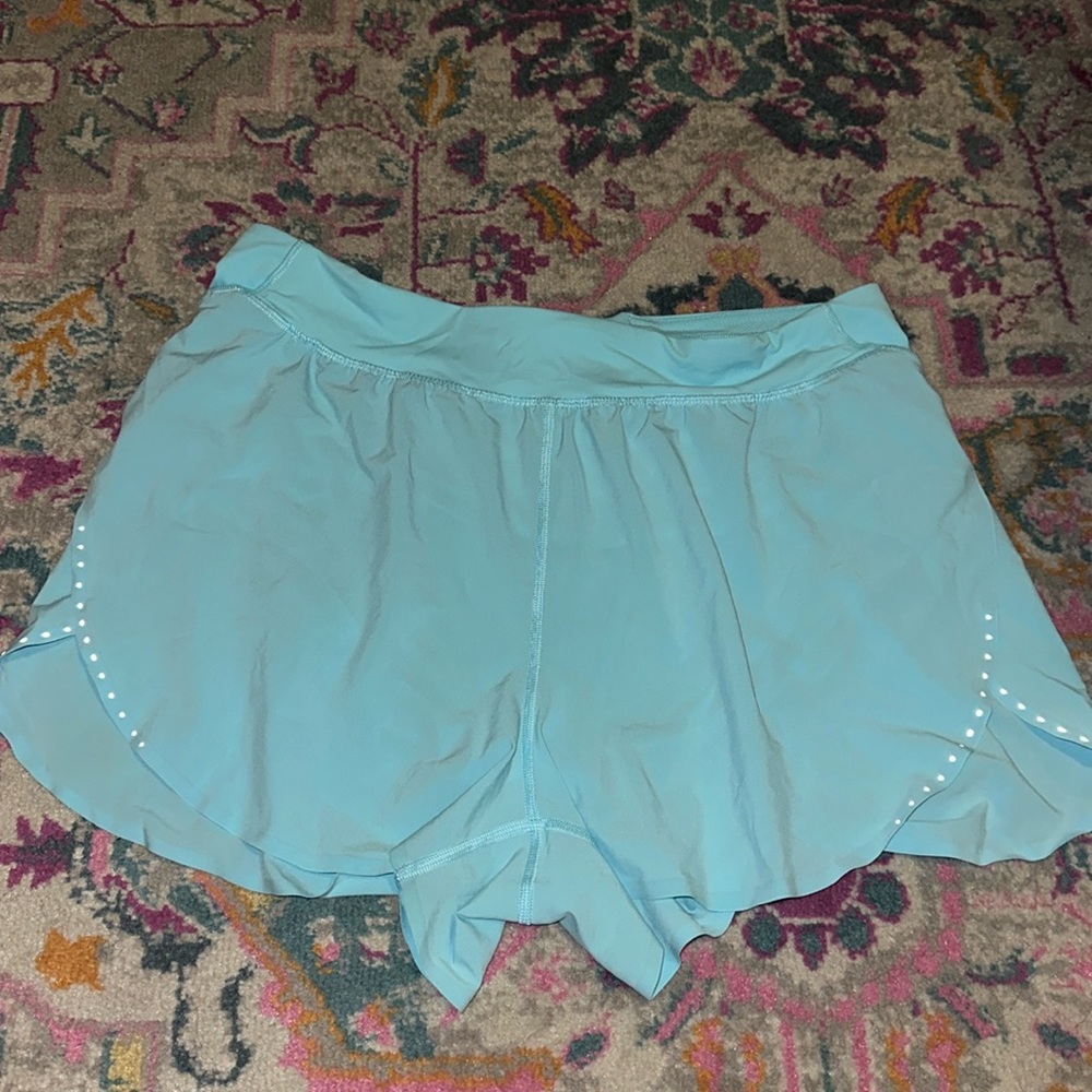 Lululemon fast & free reflective high rise classic fit short 3’